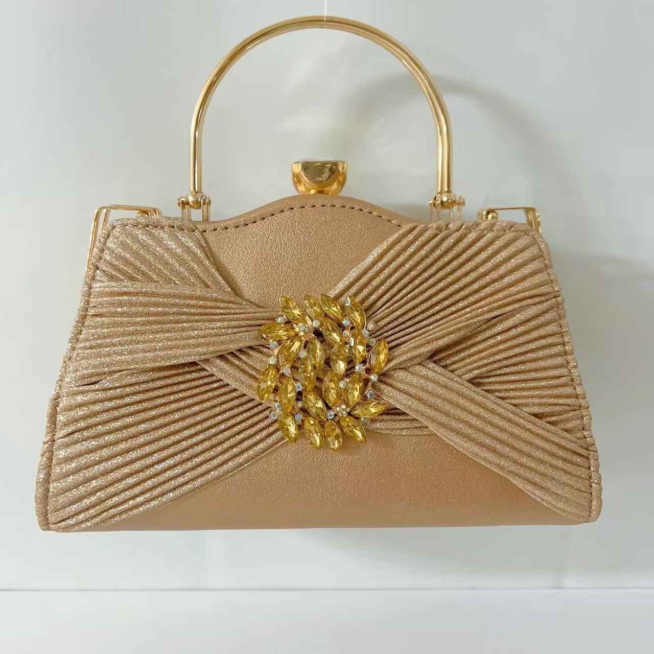 Gold evening handbag from YY Stylish bags